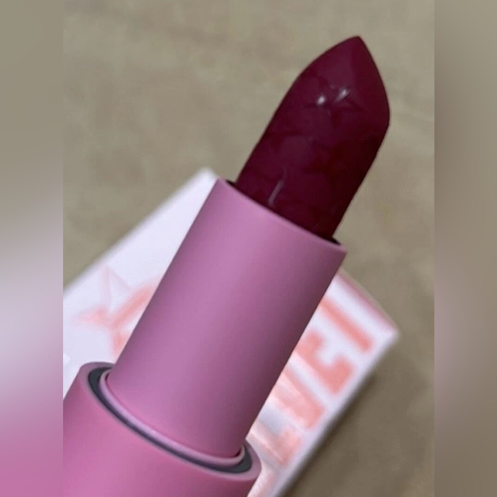 Jeffree Star Cosmetics Velvet Trap Lipstick in Major Attittude New in box - Picture 4 of 7
